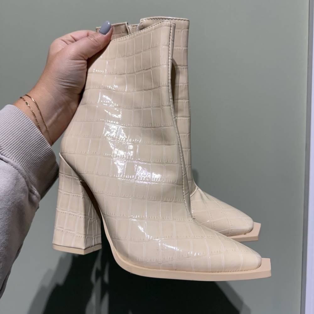 Elegant Cream Ankle Boots